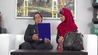 Sexwithmuslims Billie Star Lawyer settles for fine muslim pussy